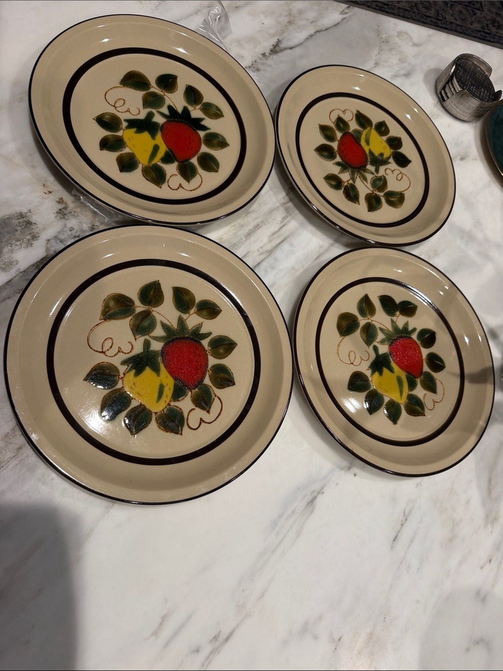 Vintage 70s Strawberry Stoneware Dinner Plates - Set of 4